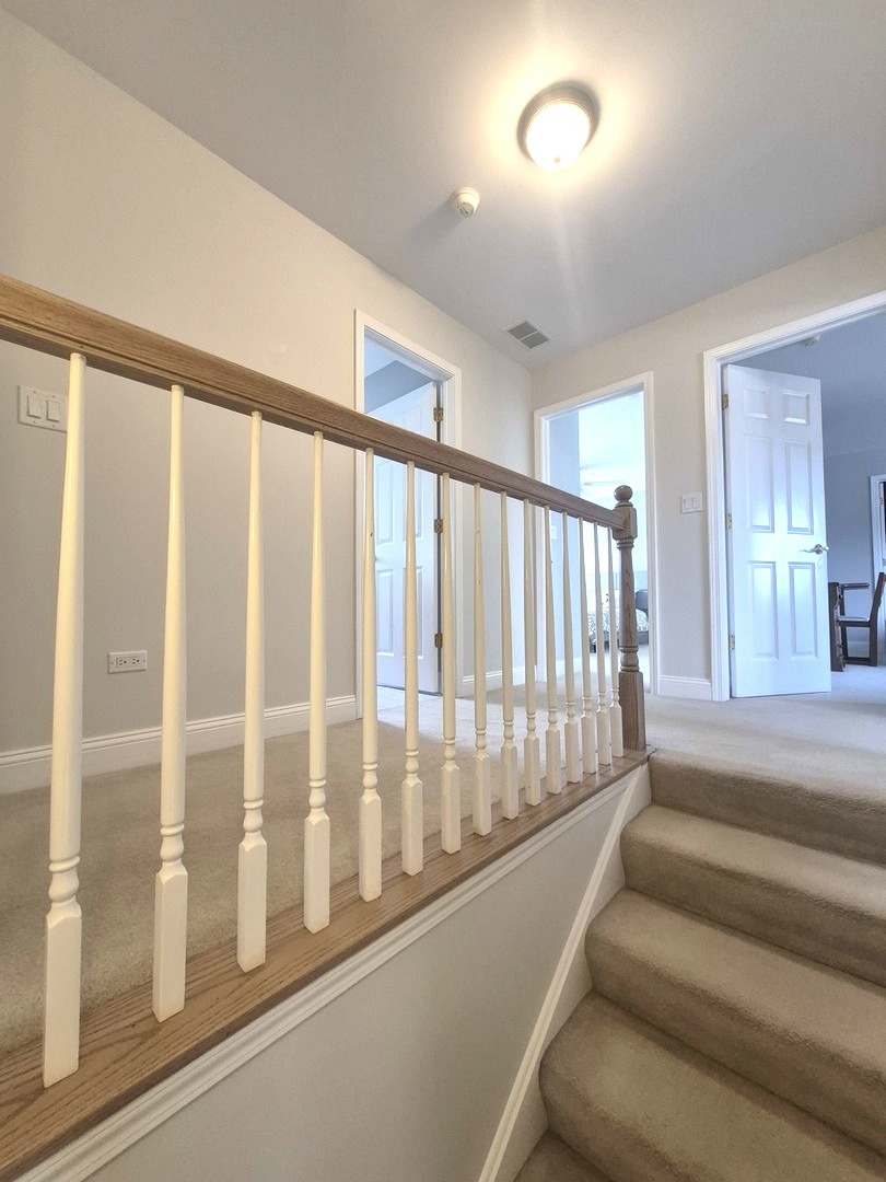 22648 Maddeline Lane, Frankfort, IL 60423