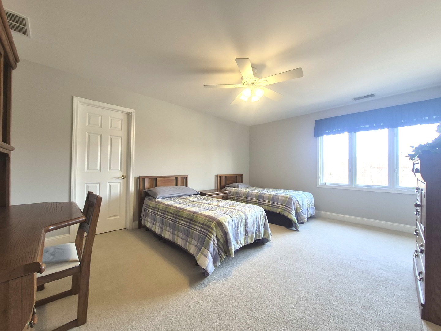 22648 Maddeline Lane, Frankfort, IL 60423