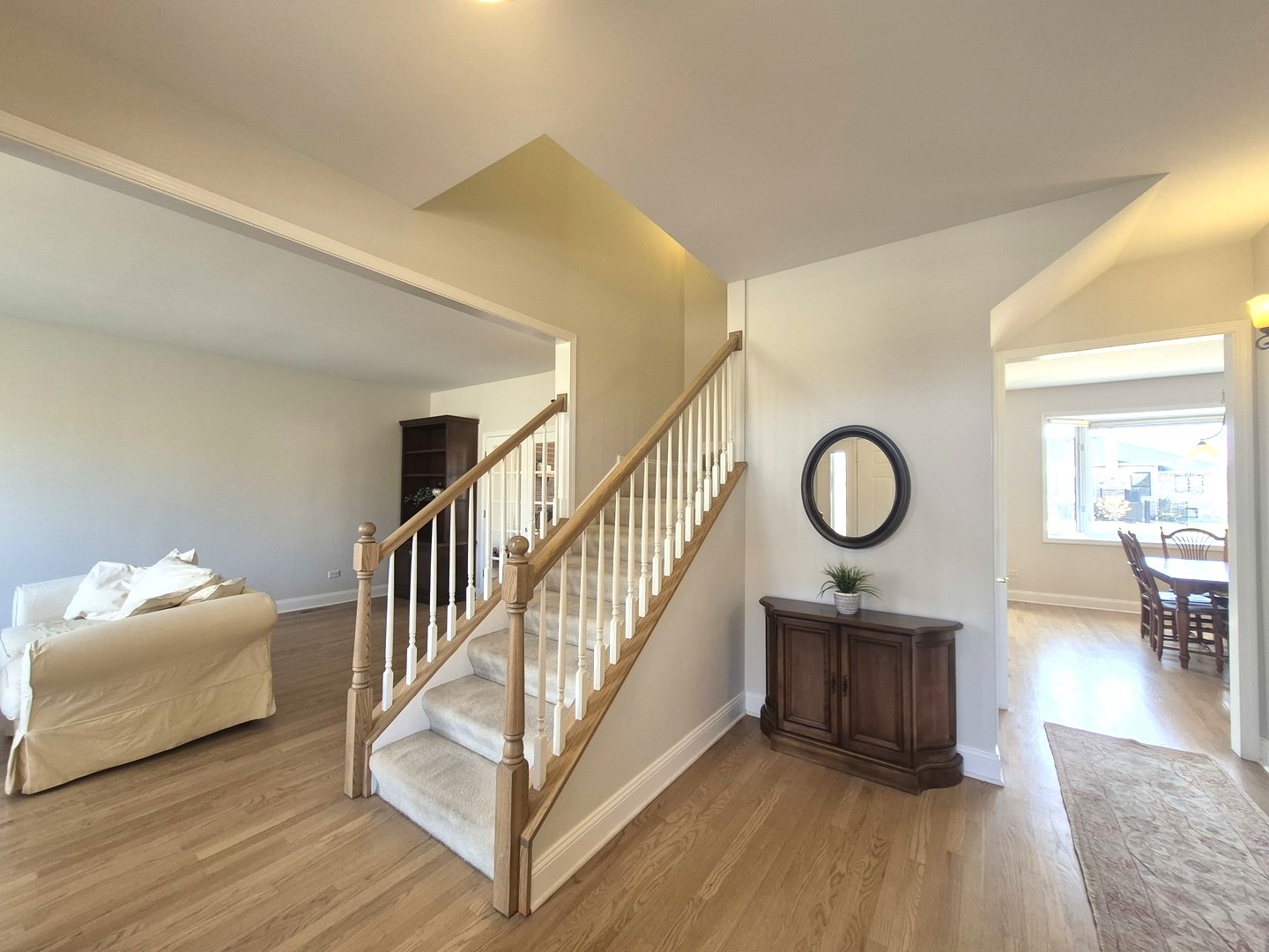 22648 Maddeline Lane, Frankfort, IL 60423