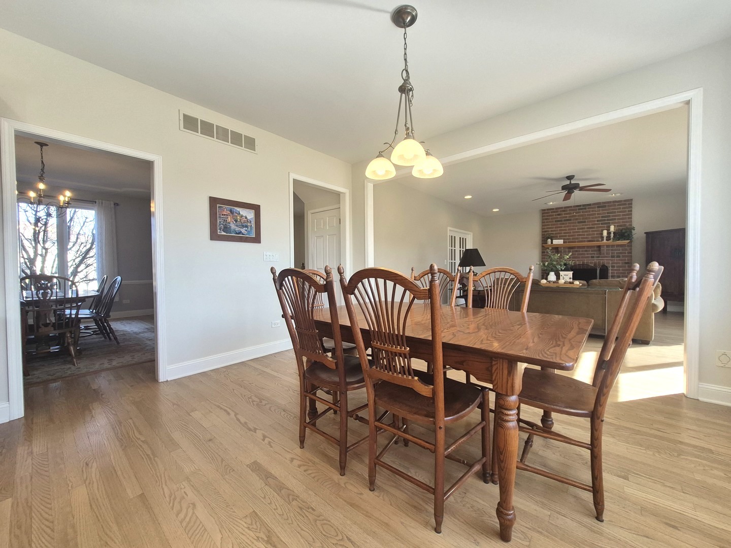 22648 Maddeline Lane, Frankfort, IL 60423