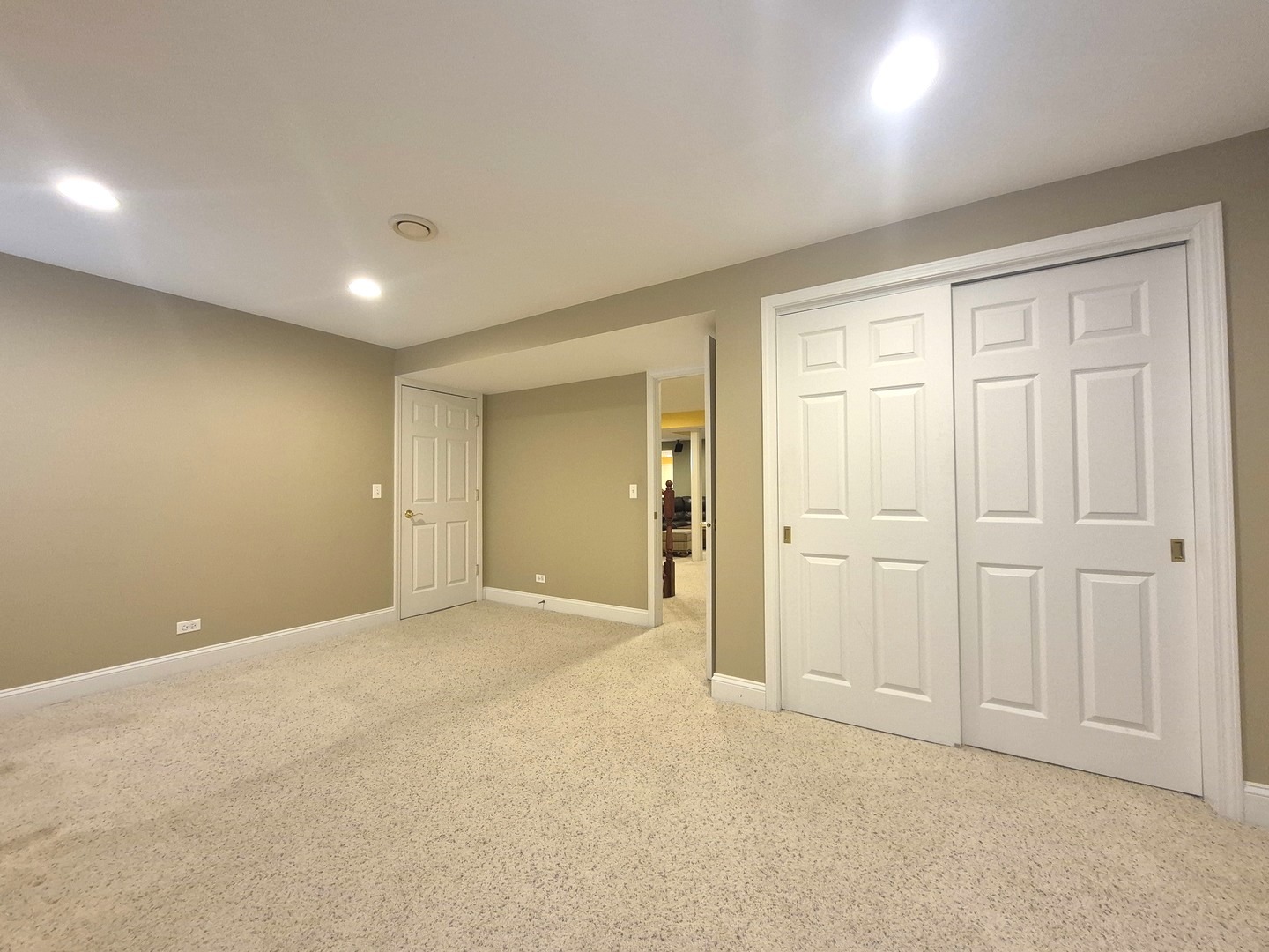 22648 Maddeline Lane, Frankfort, IL 60423