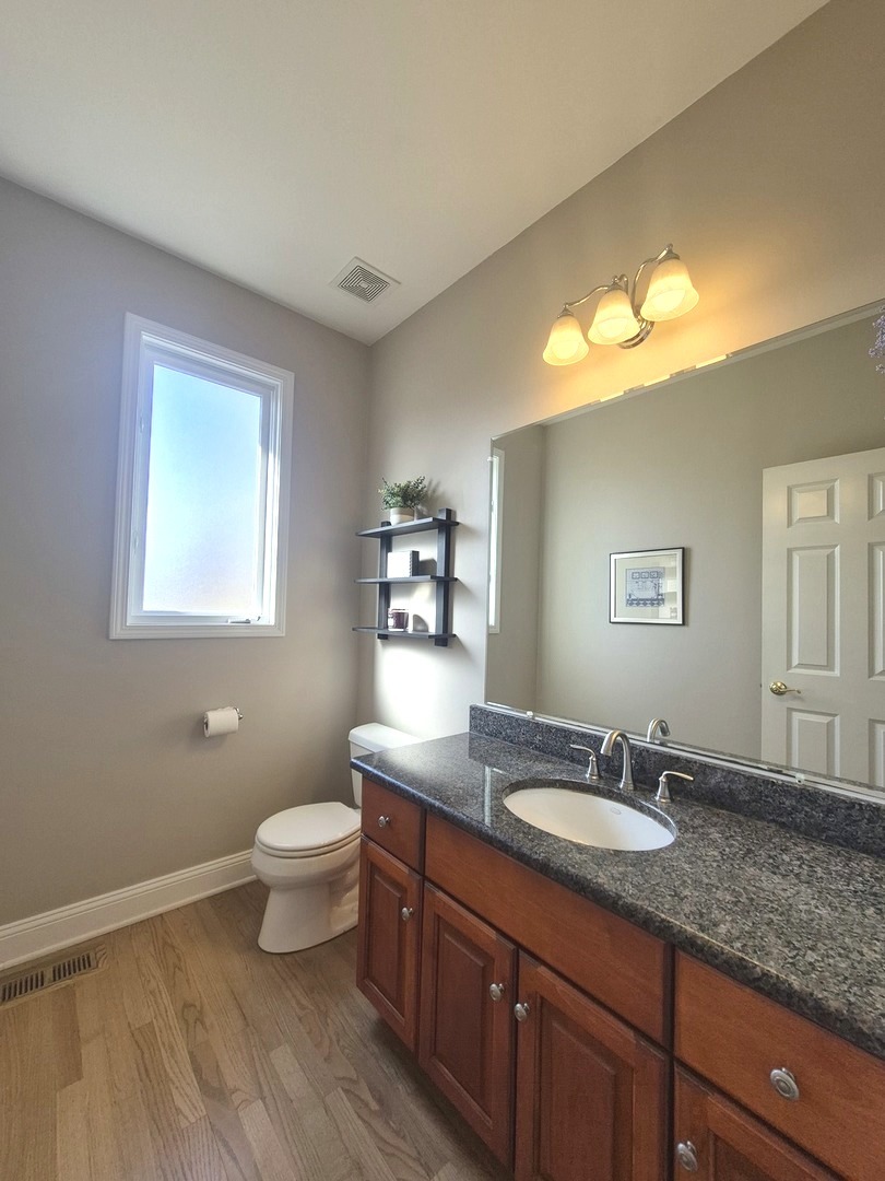 22648 Maddeline Lane, Frankfort, IL 60423