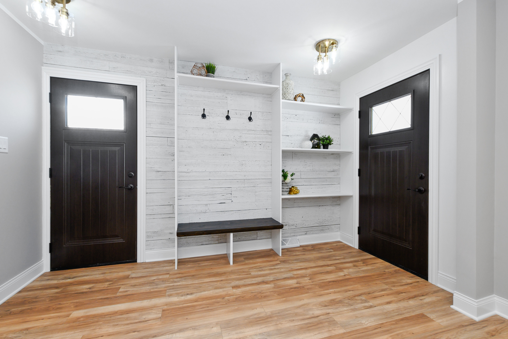 9313 S 82nd Court, Hickory Hills, IL 60457