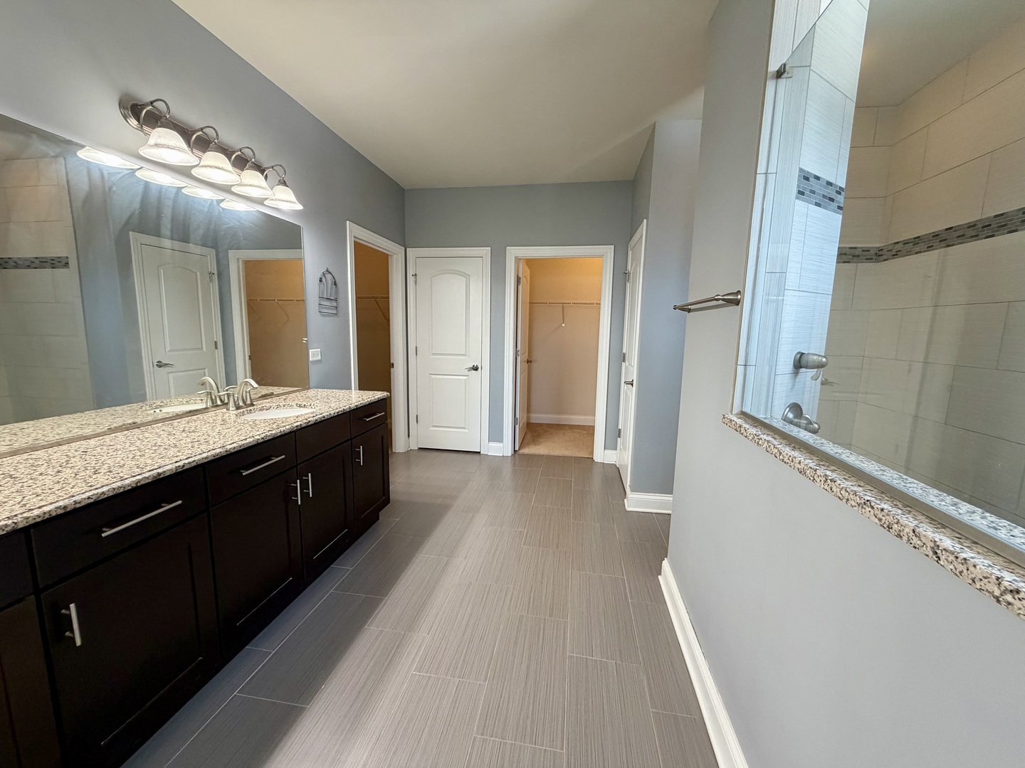 3907 Nannyberry Street, Naperville, IL 60564