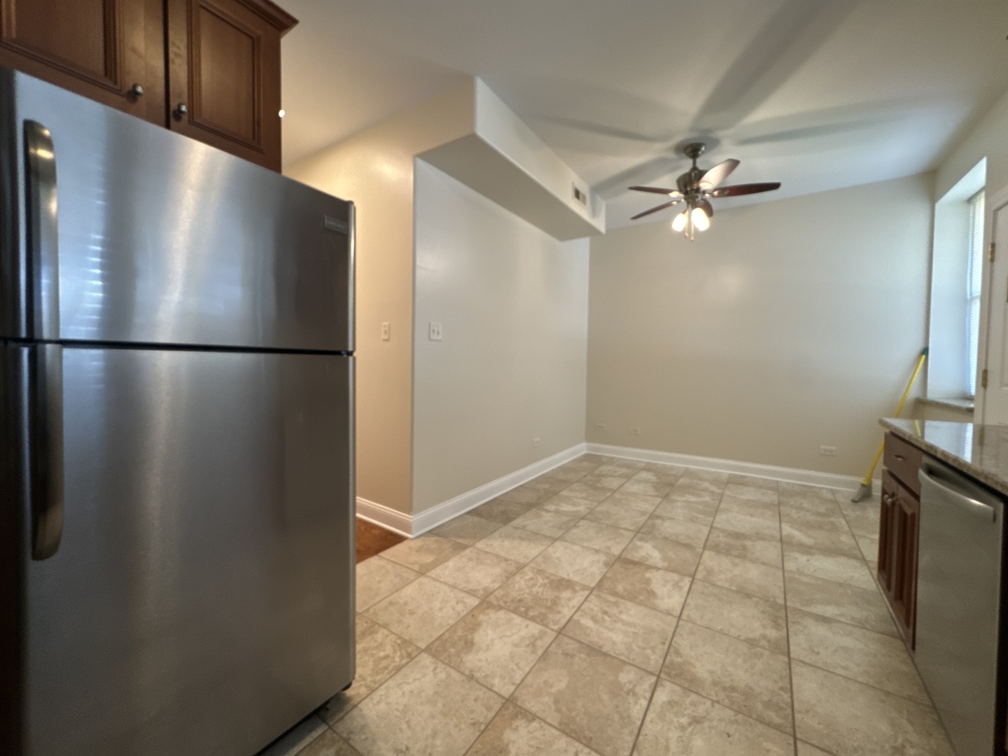 6506 S Ellis Avenue, Chicago, IL 60637