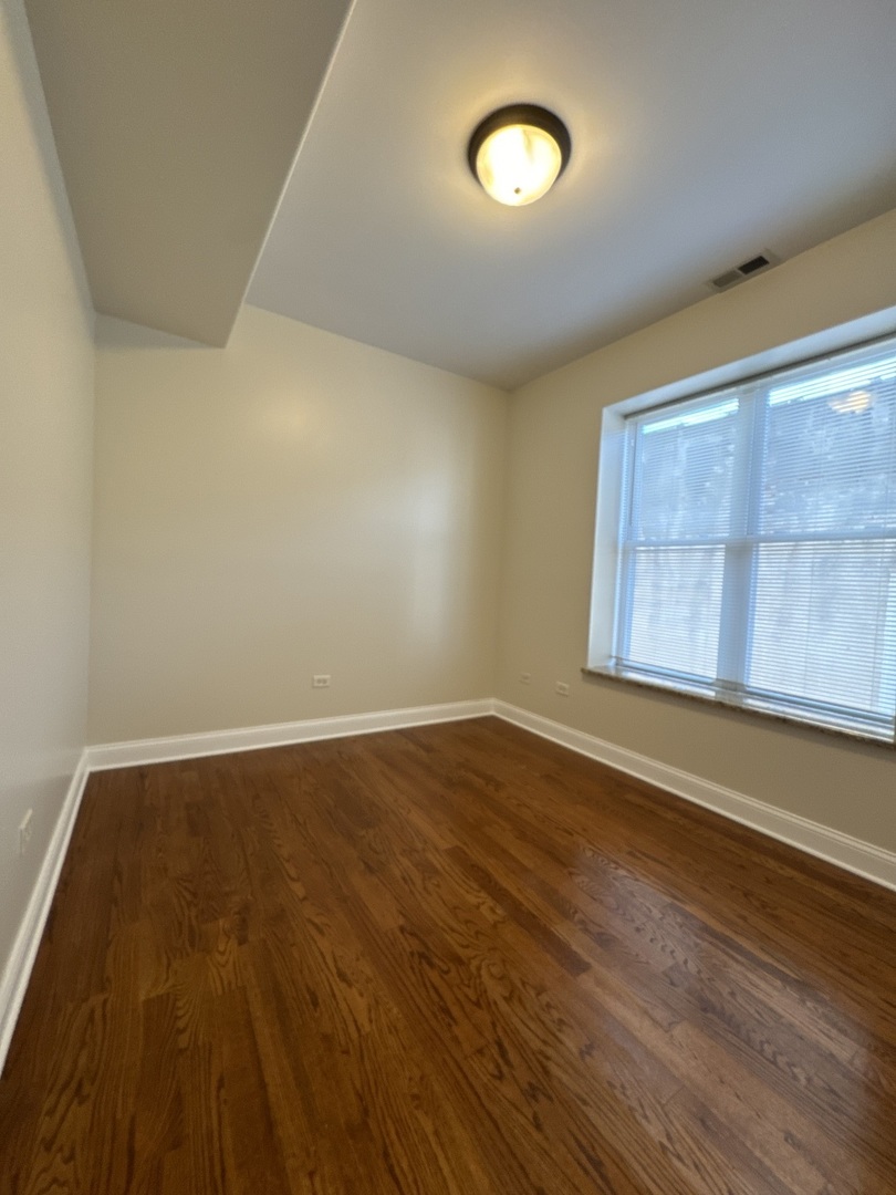 6506 S Ellis Avenue, Chicago, IL 60637