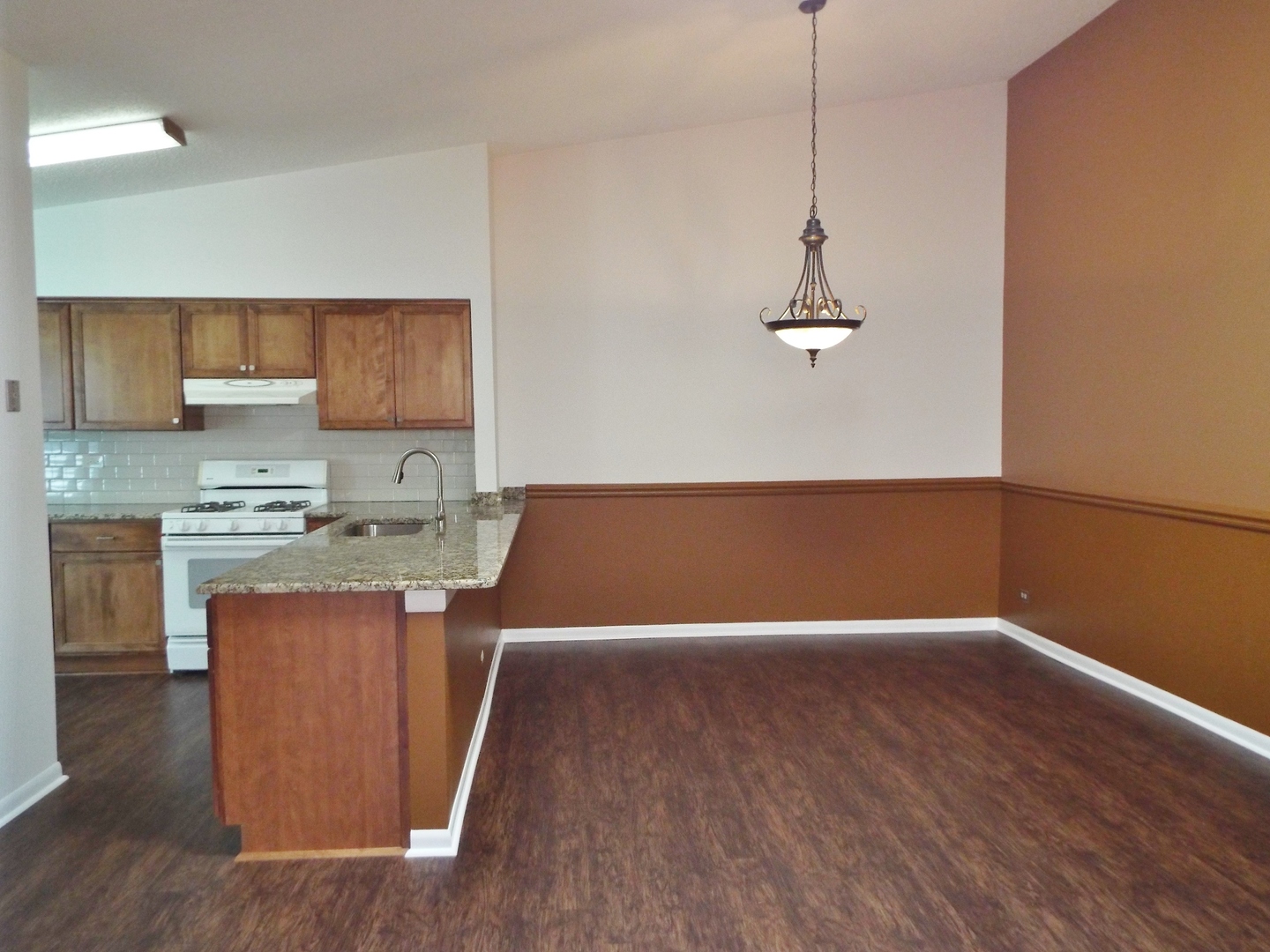 Naperville, IL 60565