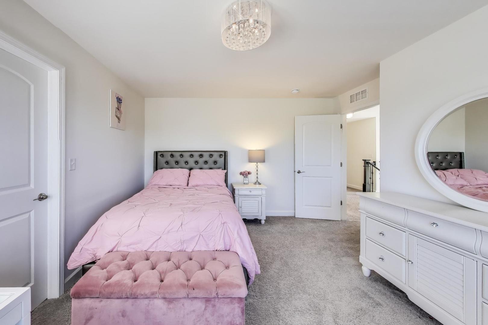 27100 Timber Wood Court, Plainfield, IL 60585