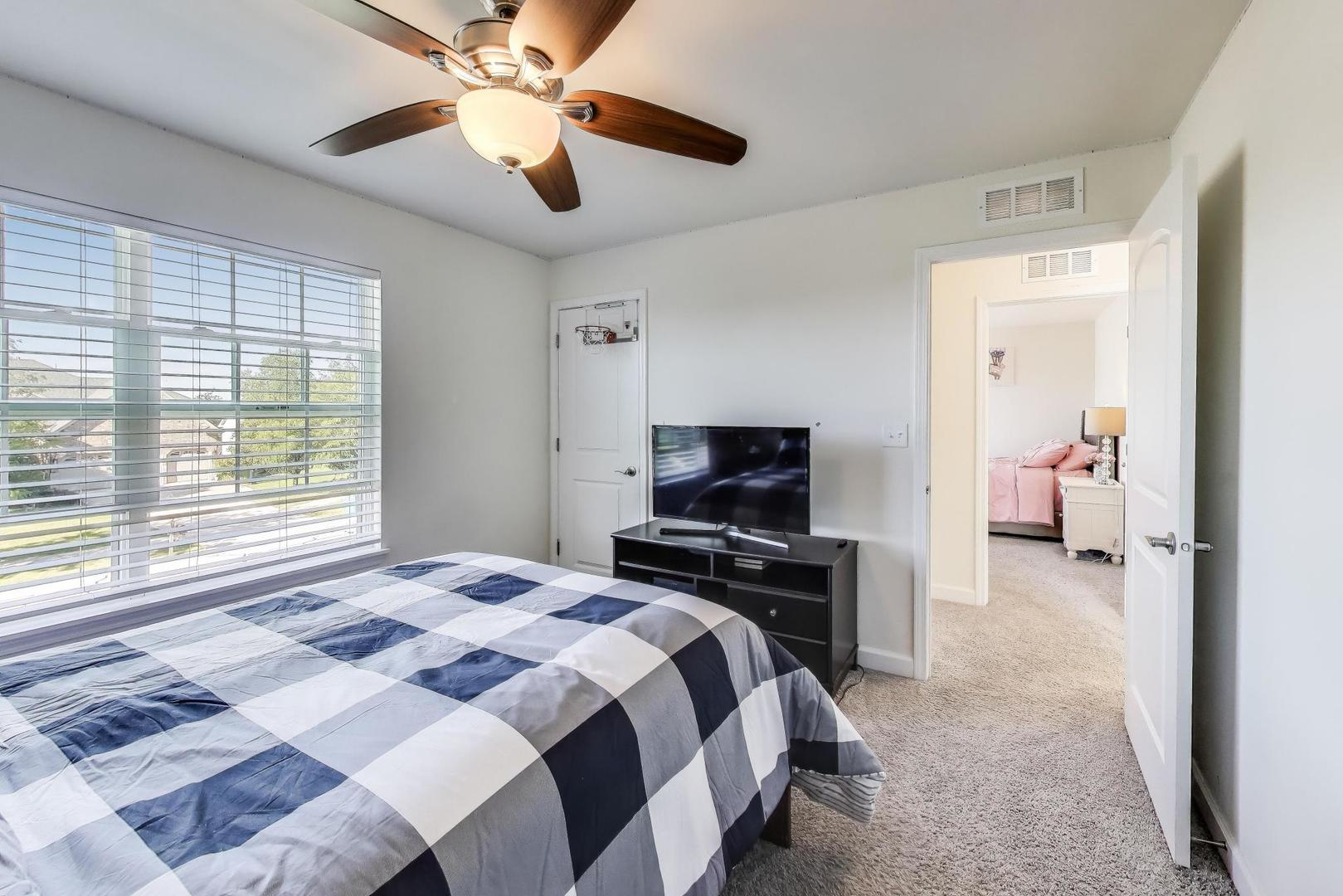 27100 Timber Wood Court, Plainfield, IL 60585