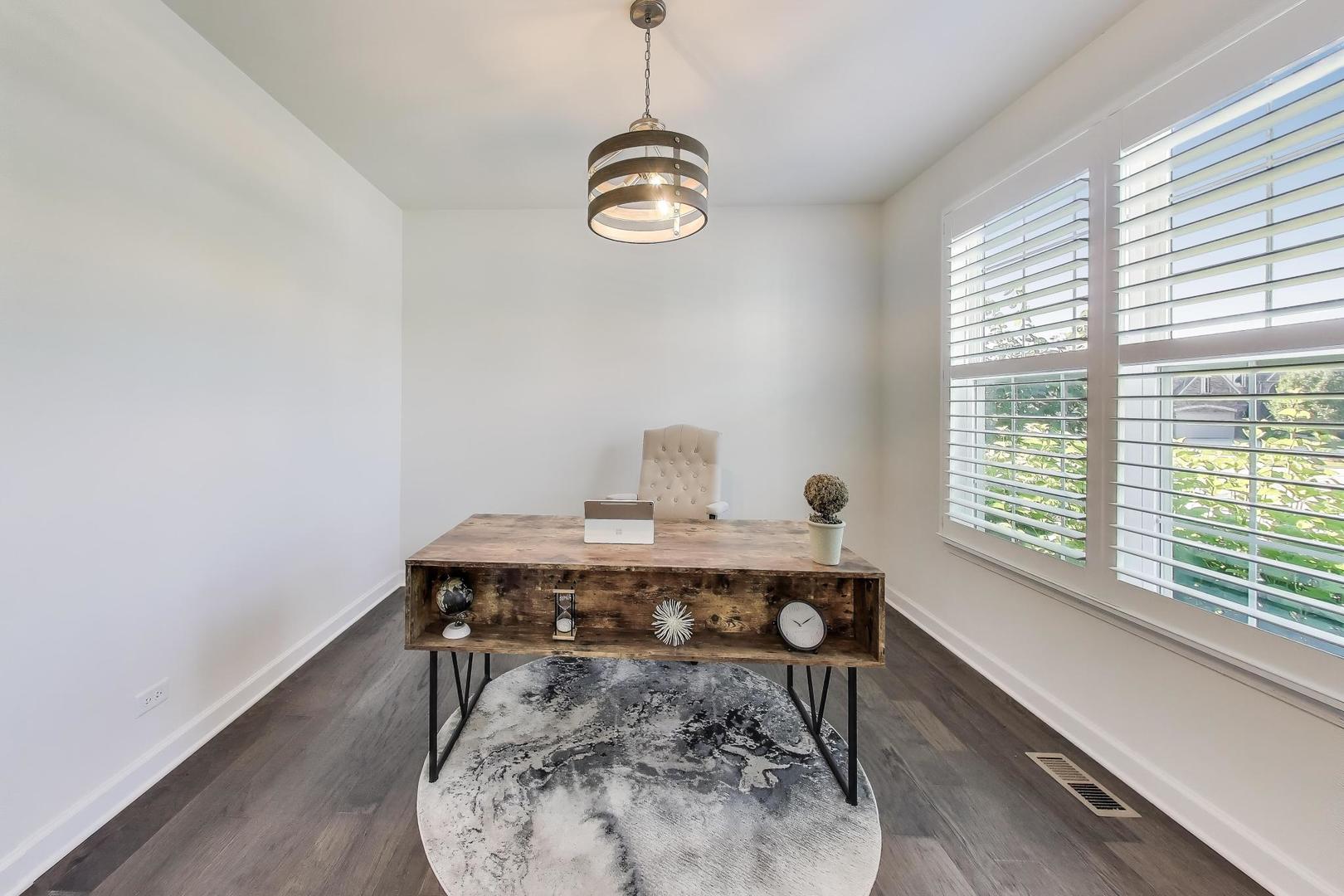 27100 Timber Wood Court, Plainfield, IL 60585