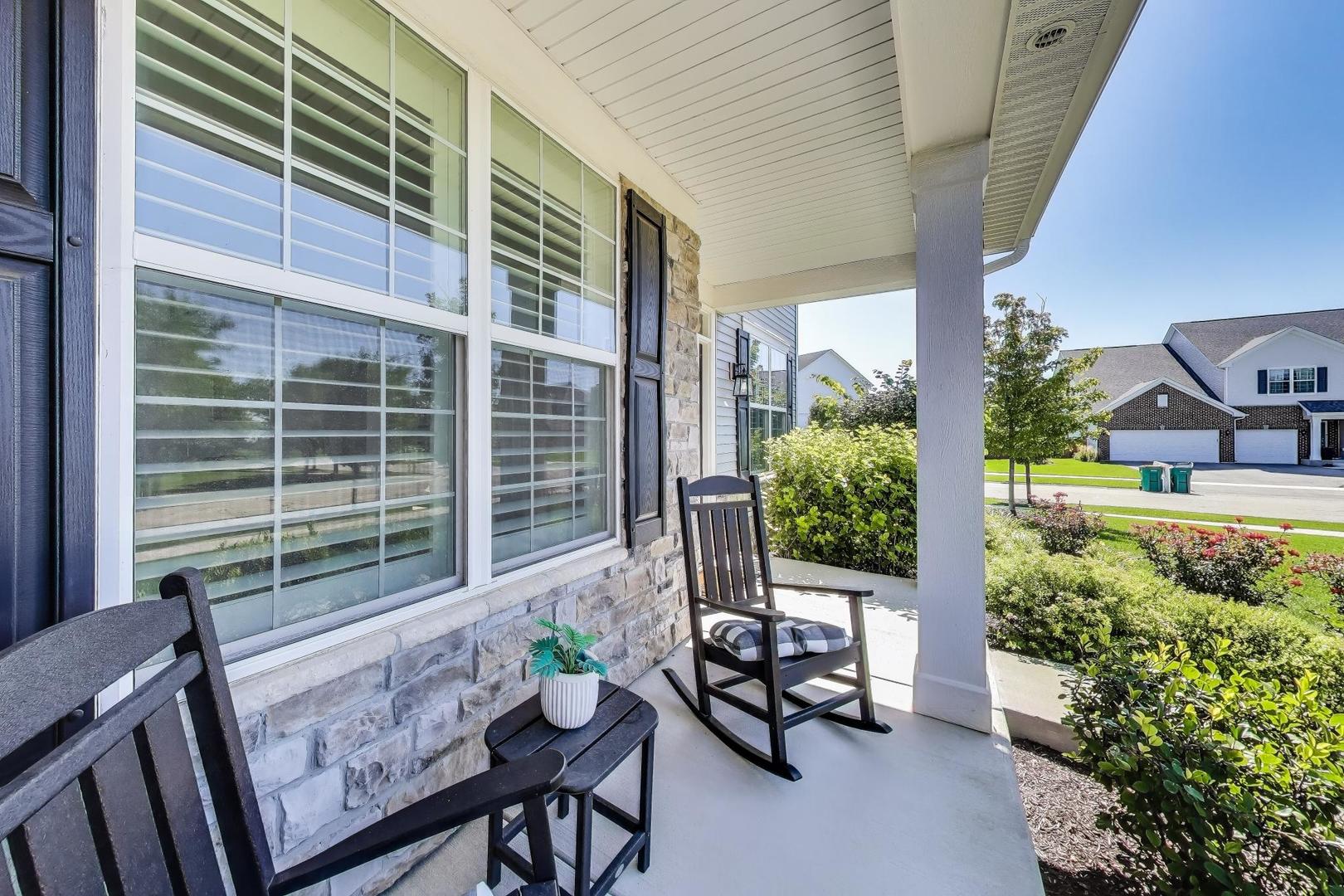 27100 Timber Wood Court, Plainfield, IL 60585