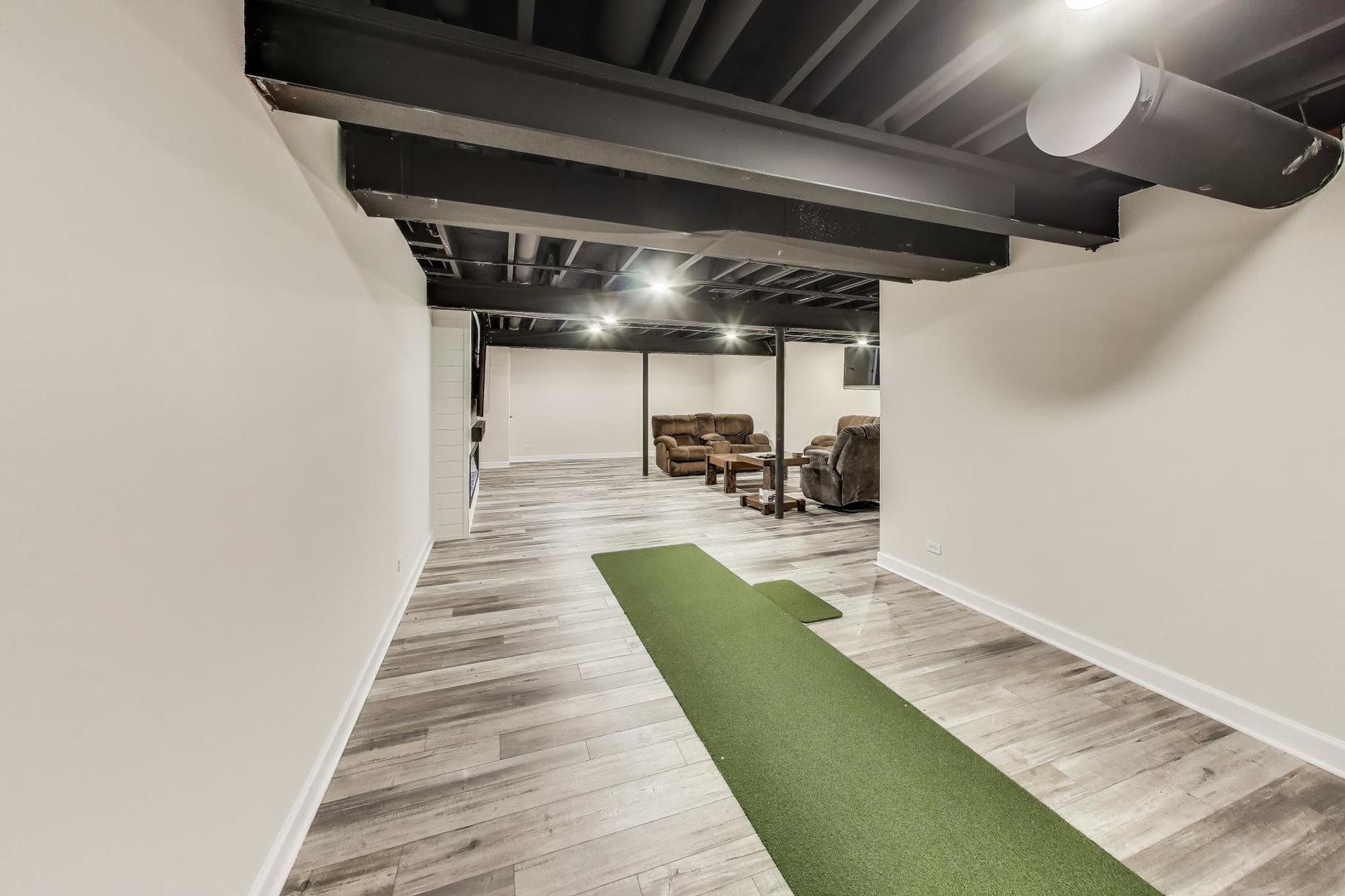 27100 Timber Wood Court, Plainfield, IL 60585