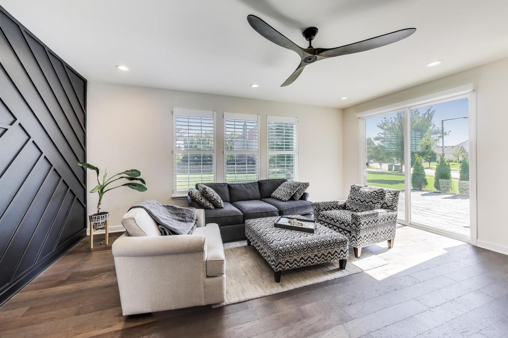 27100 Timber Wood Court, Plainfield, IL 60585