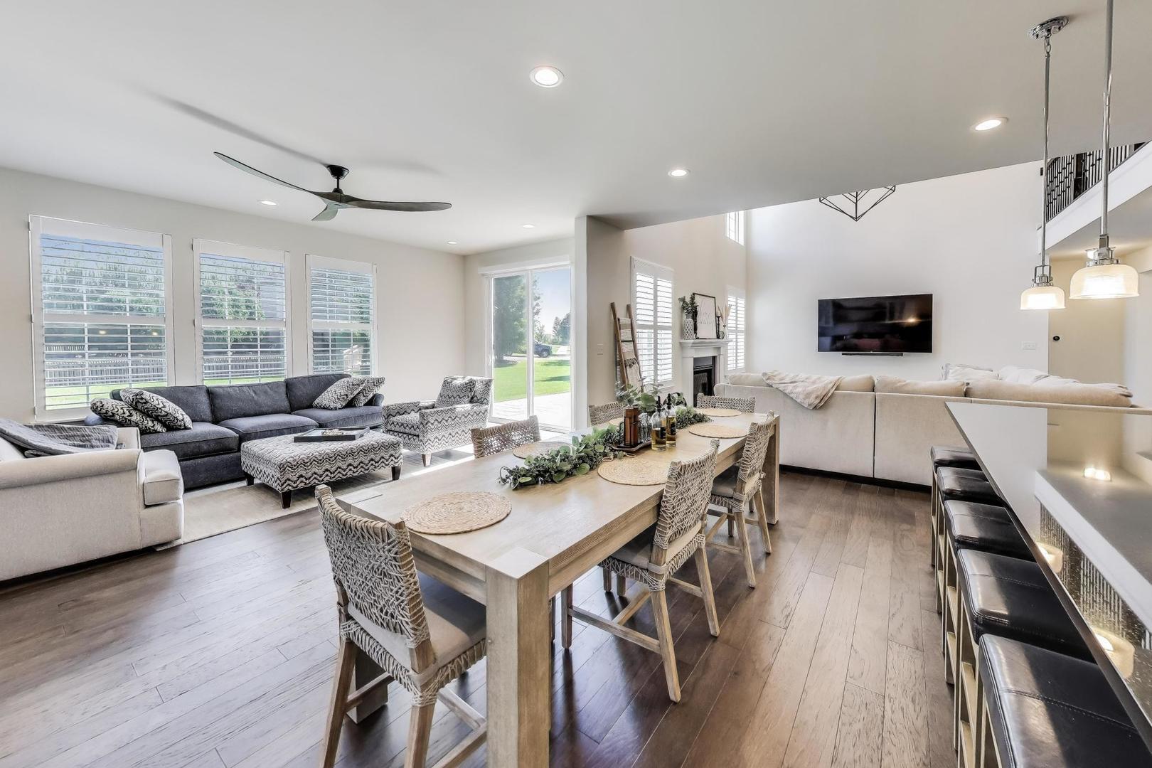 27100 Timber Wood Court, Plainfield, IL 60585