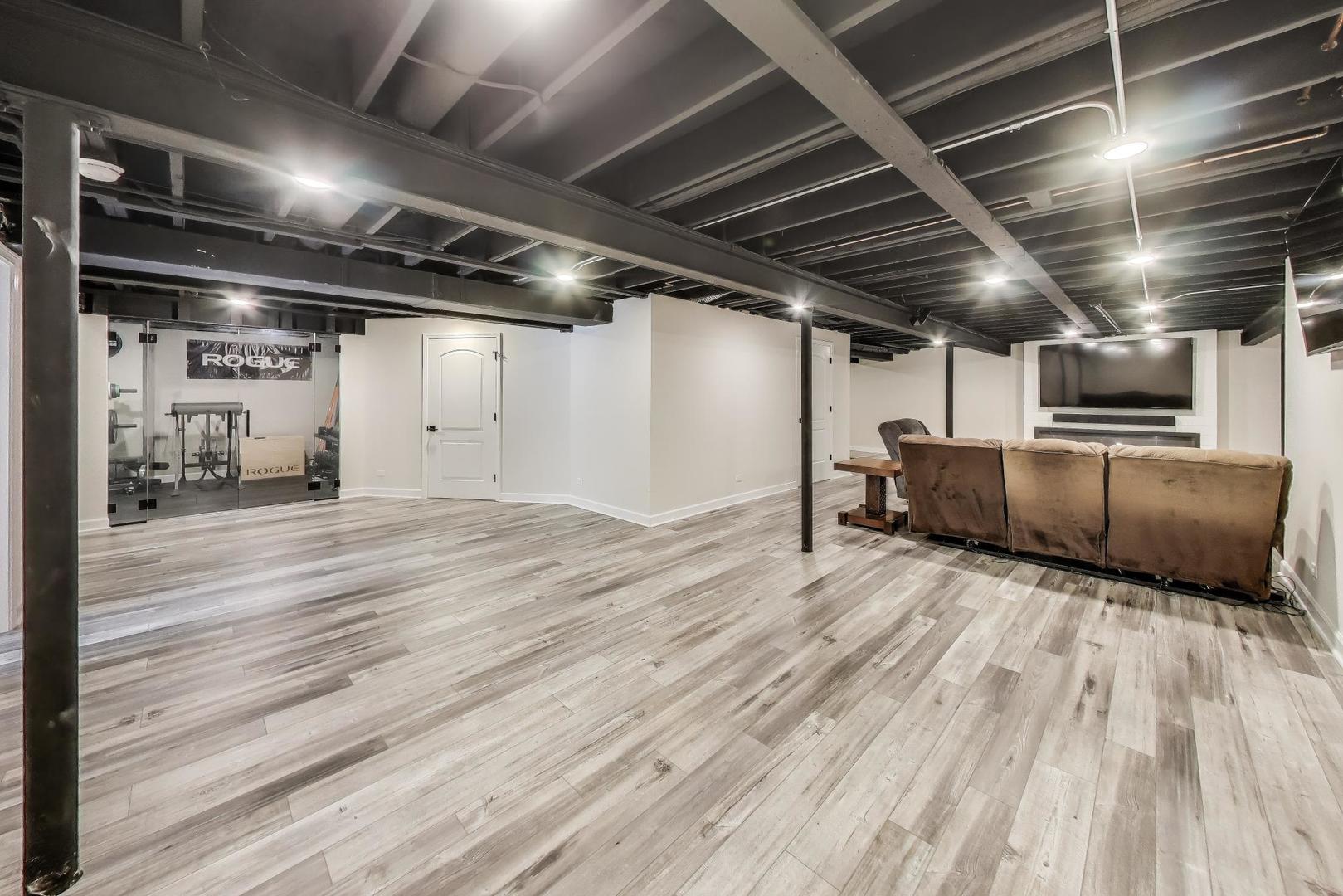 27100 Timber Wood Court, Plainfield, IL 60585