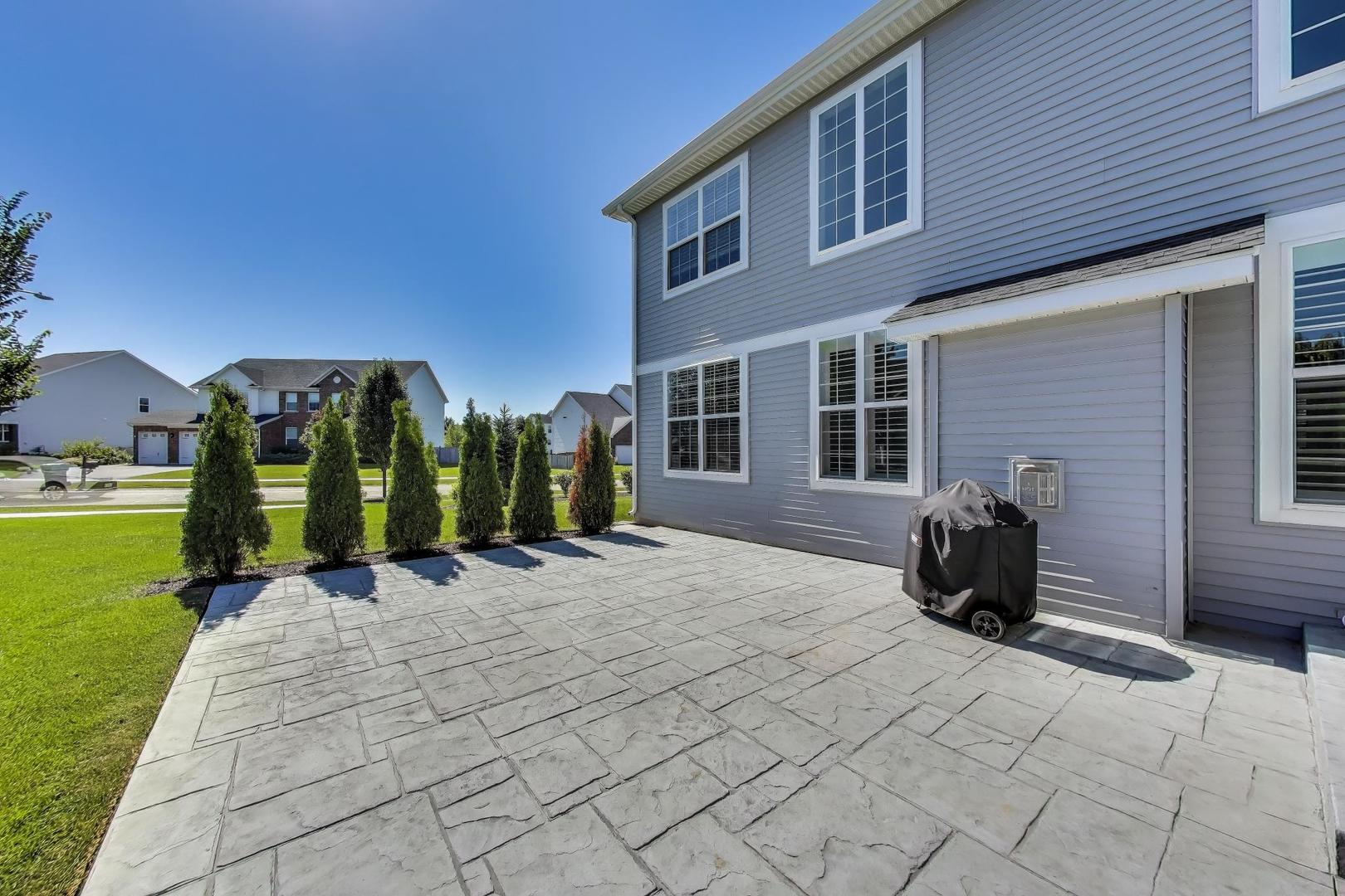 27100 Timber Wood Court, Plainfield, IL 60585