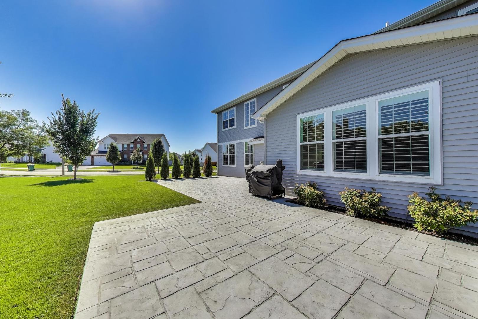 27100 Timber Wood Court, Plainfield, IL 60585