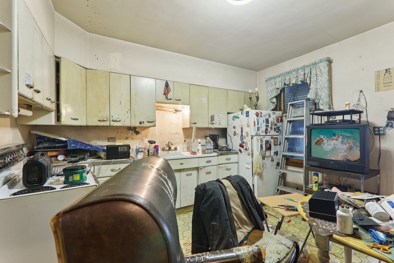 3710 S Wood Street, Chicago, IL 60609