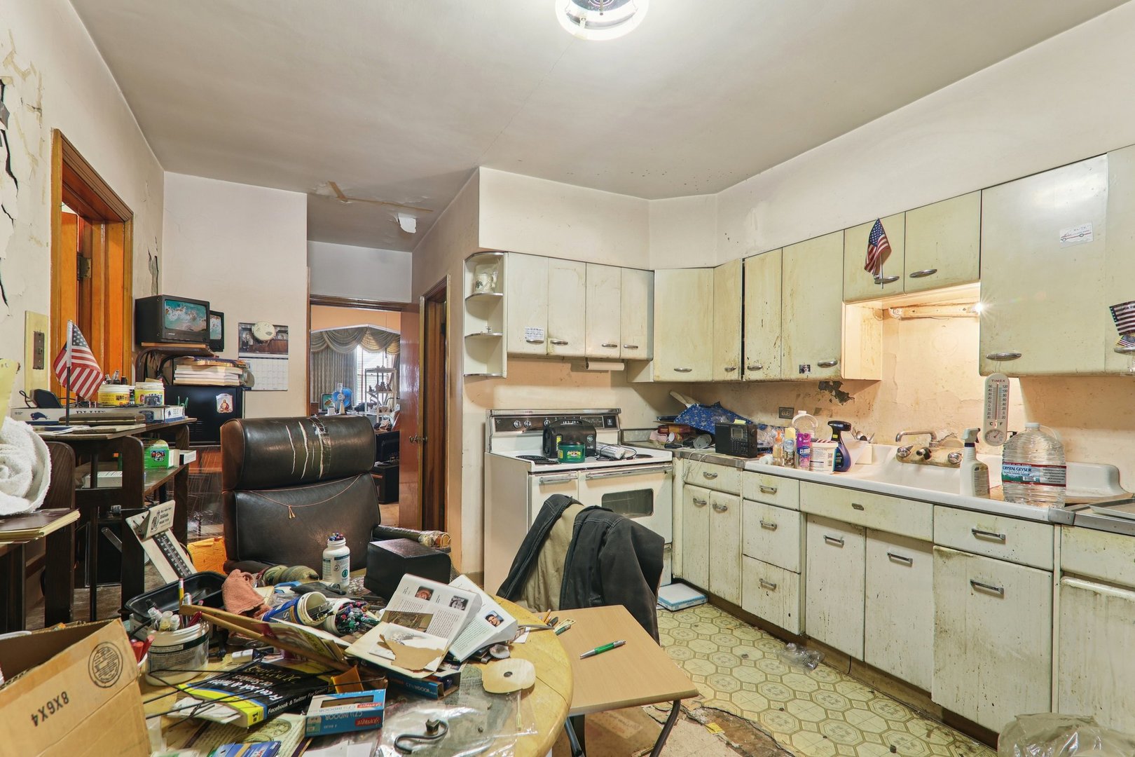 3710 S Wood Street, Chicago, IL 60609