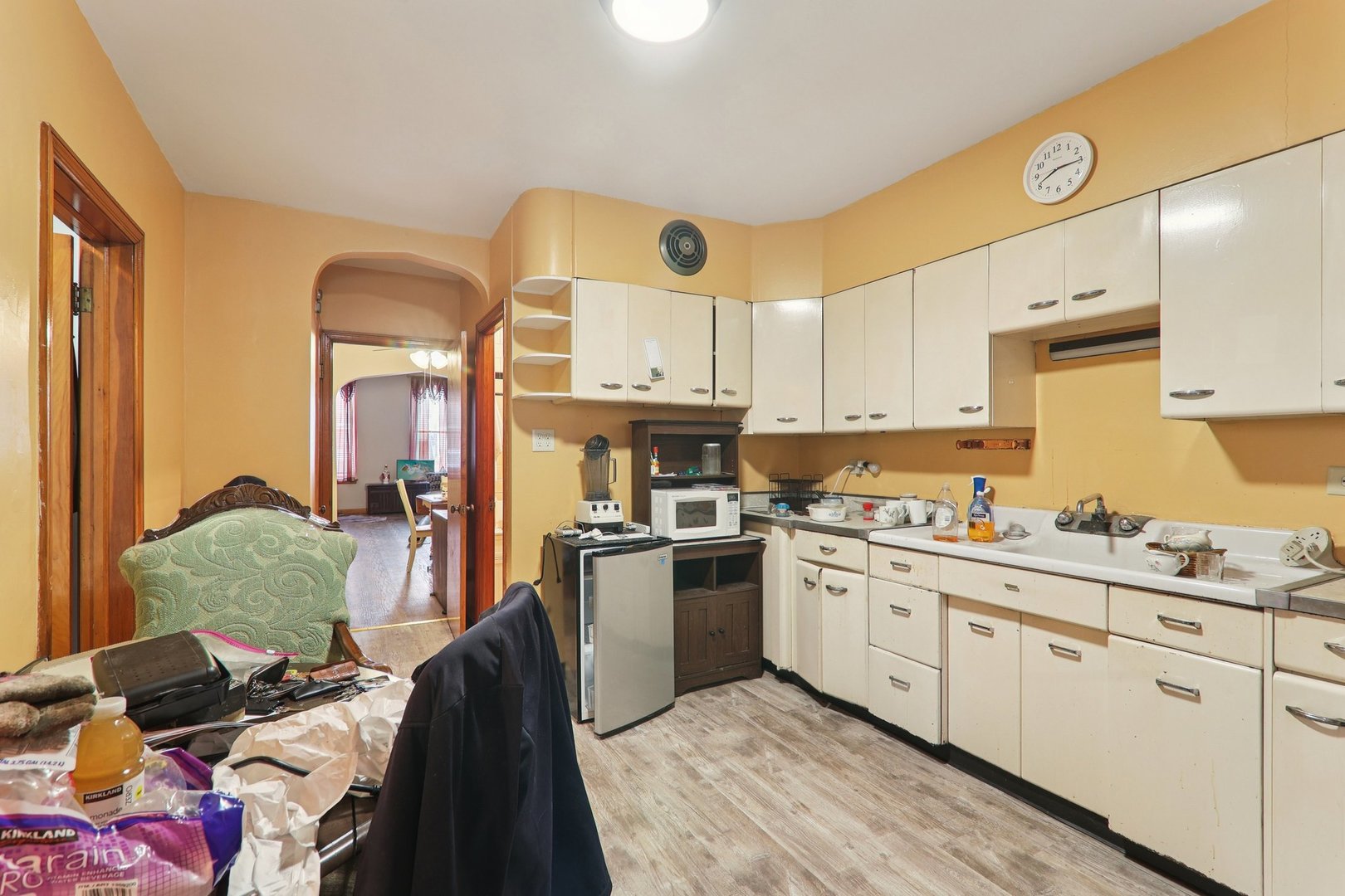 3710 S Wood Street, Chicago, IL 60609