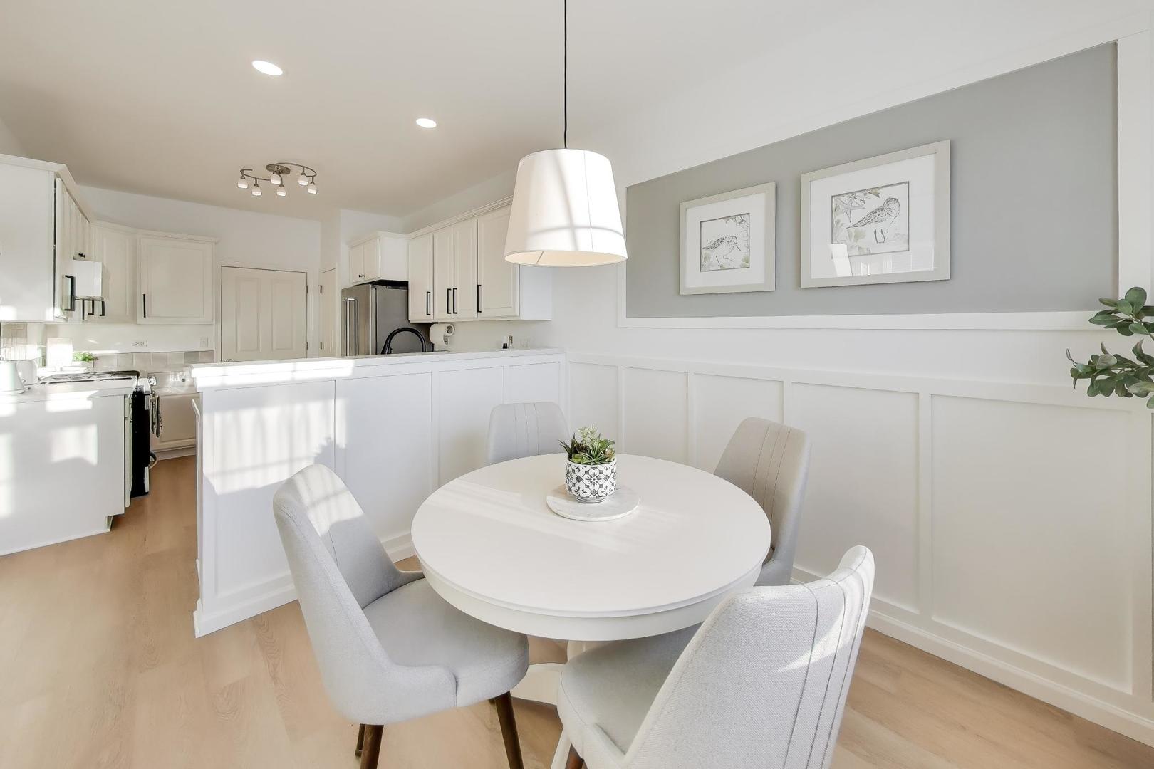 12166 White Tail Lane, Huntley, IL 60142