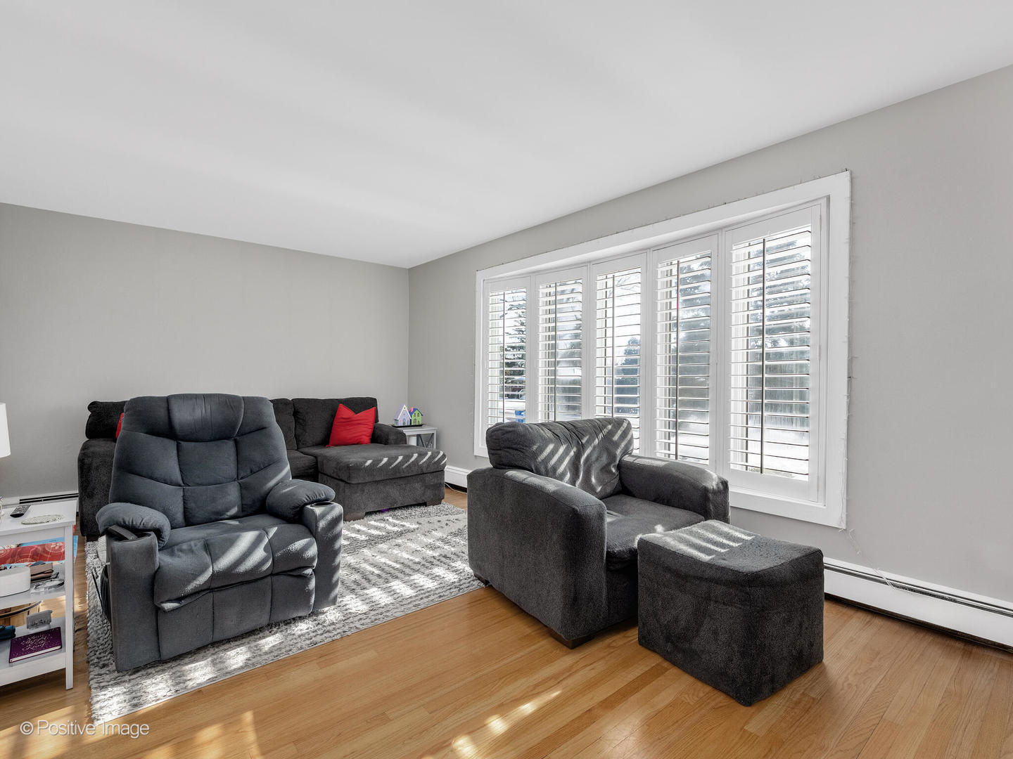 16W680 57th Street, Clarendon Hills, IL 60514