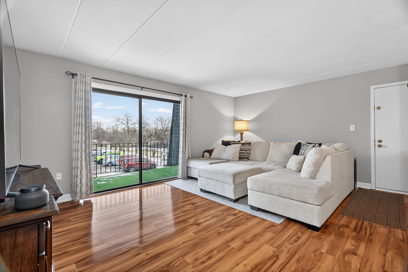 9122 W 140th Street #2NW, Orland Park, IL 60462