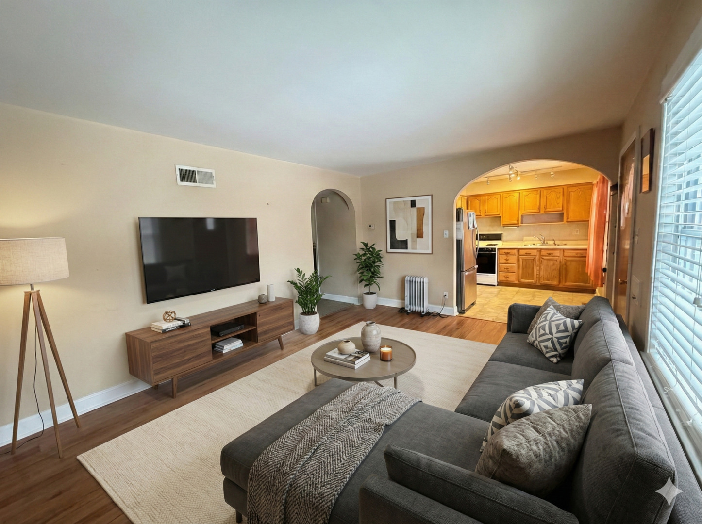 3013 Lincoln Street, Franklin Park, IL 60131