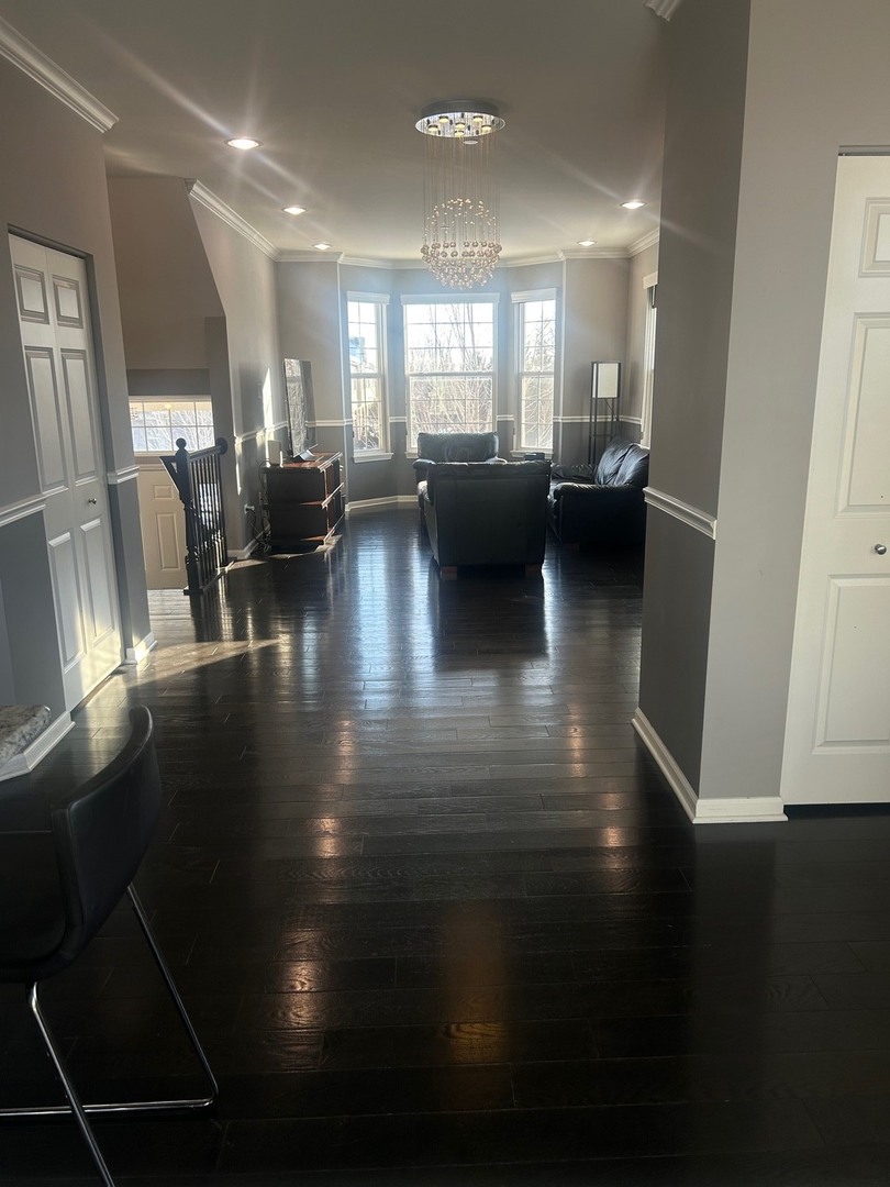 2995 Henley Lane #2995, Naperville, IL 60540