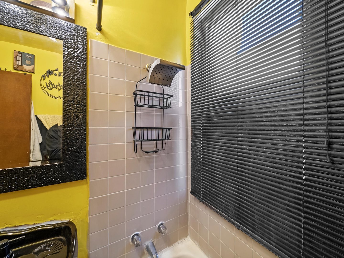 5543 S Honore Street, Chicago, IL 60636