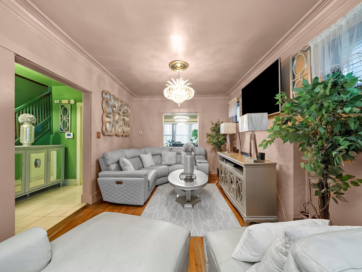 5543 S Honore Street, Chicago, IL 60636