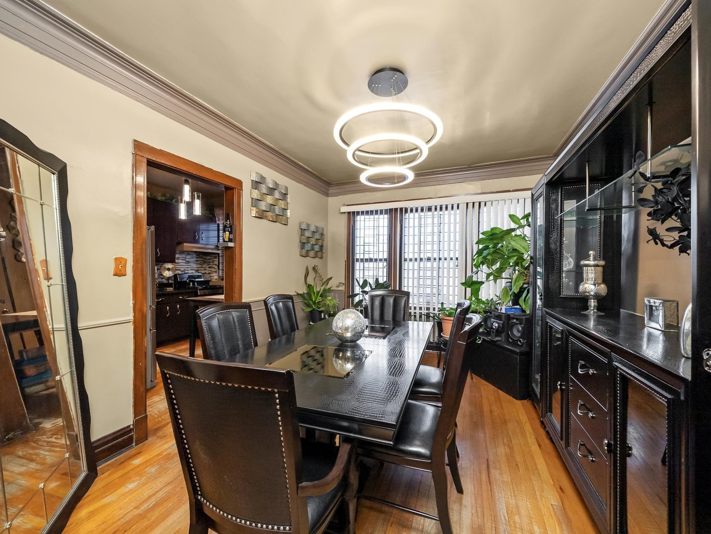 5543 S Honore Street, Chicago, IL 60636