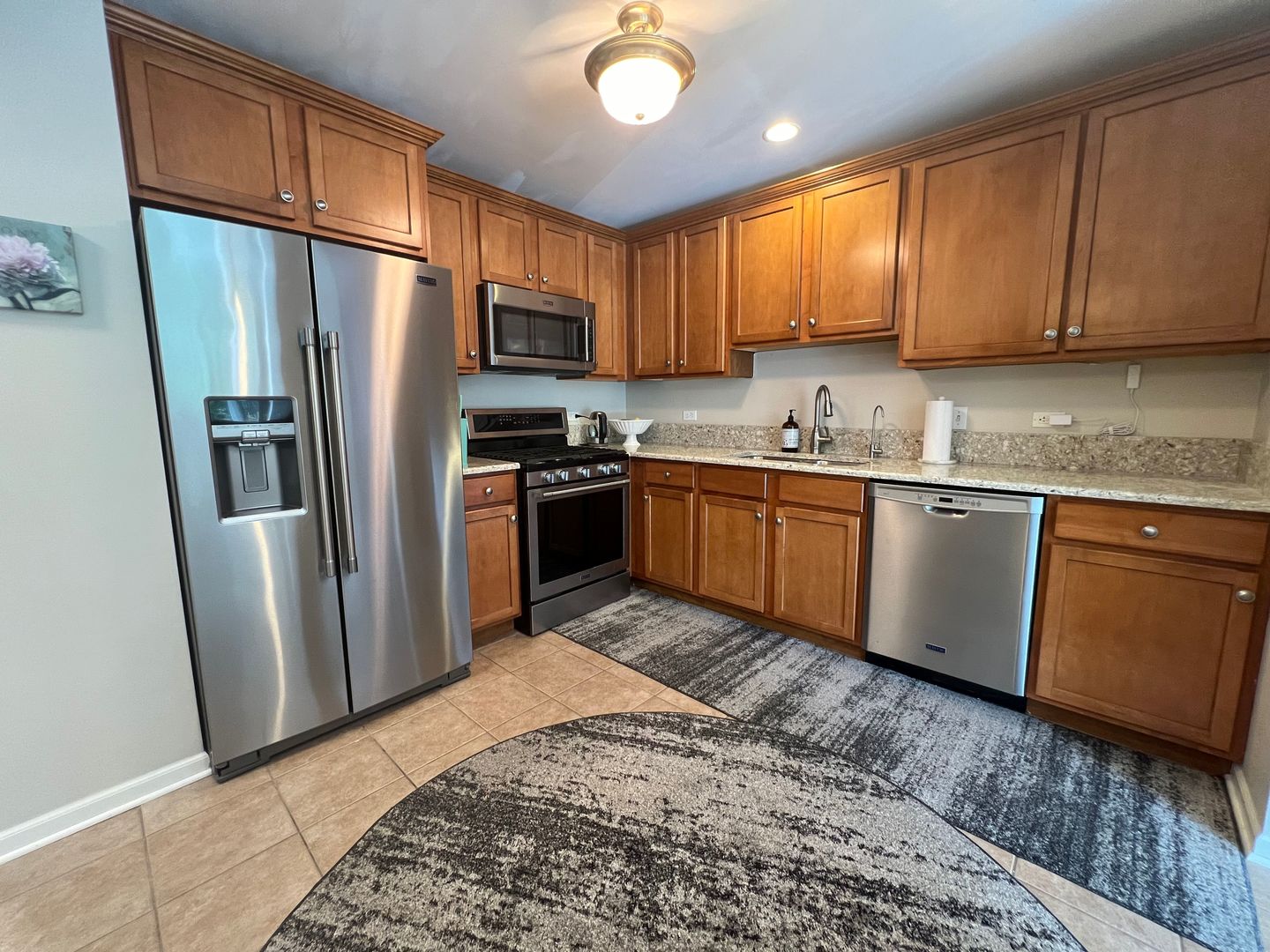 855 E 22nd Street #206, Lombard, IL 60148