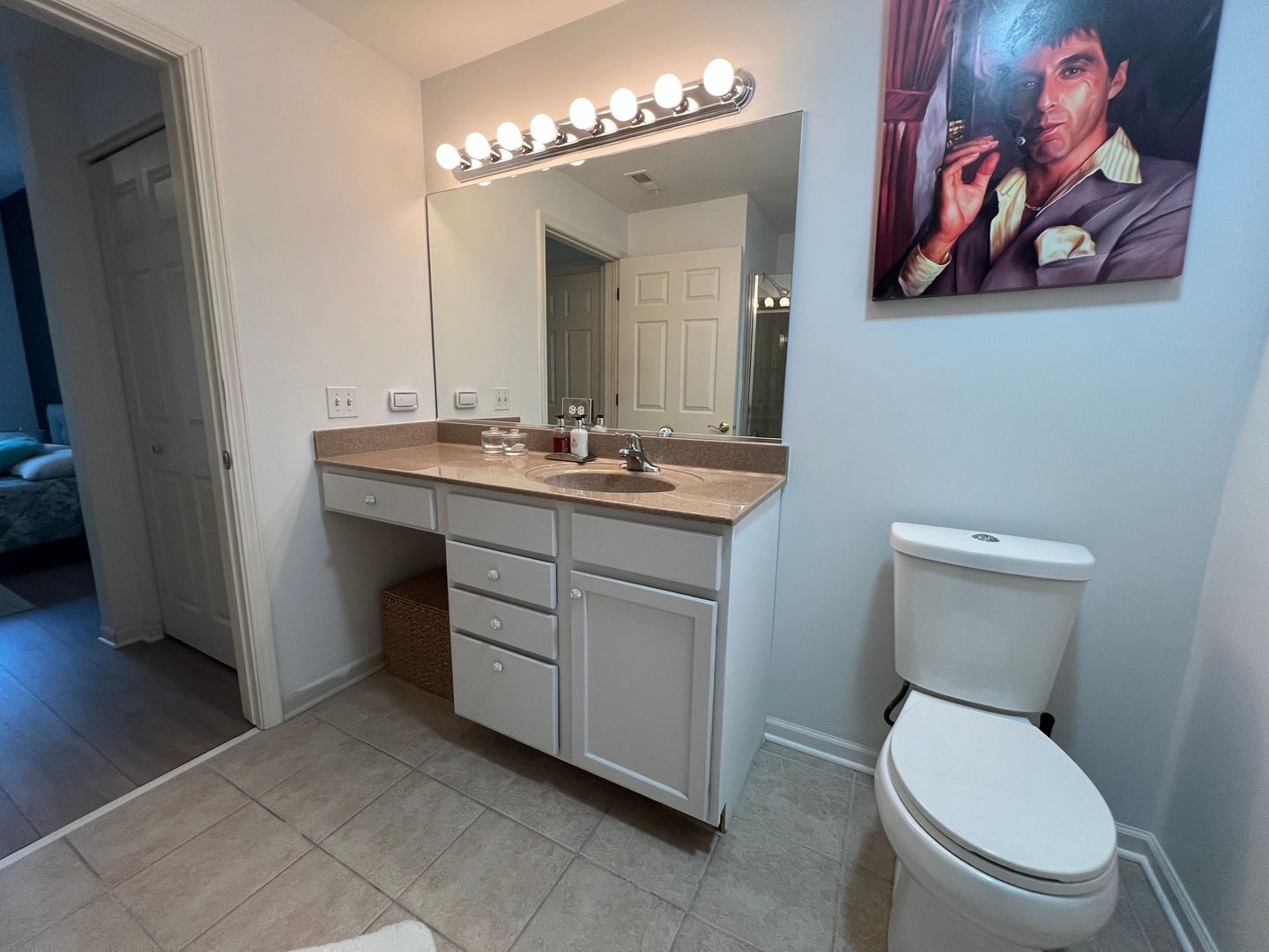 855 E 22nd Street #206, Lombard, IL 60148