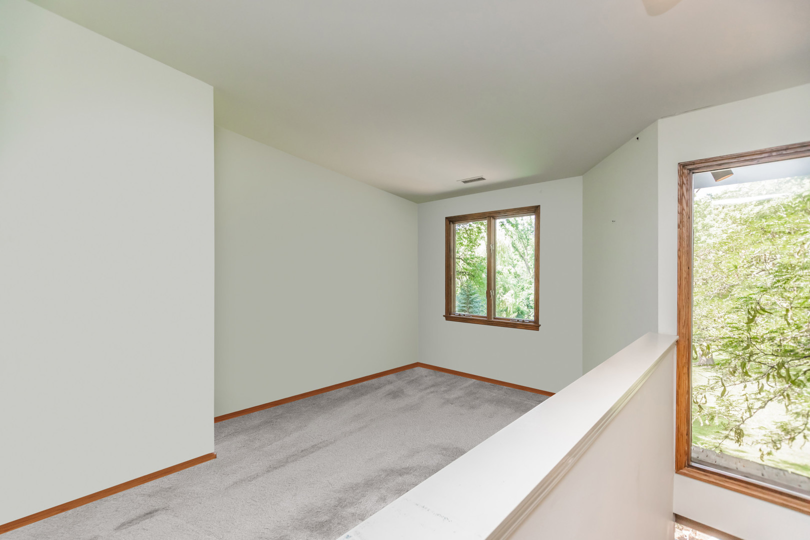 8080 Wolf Road, Burr Ridge, IL 60527