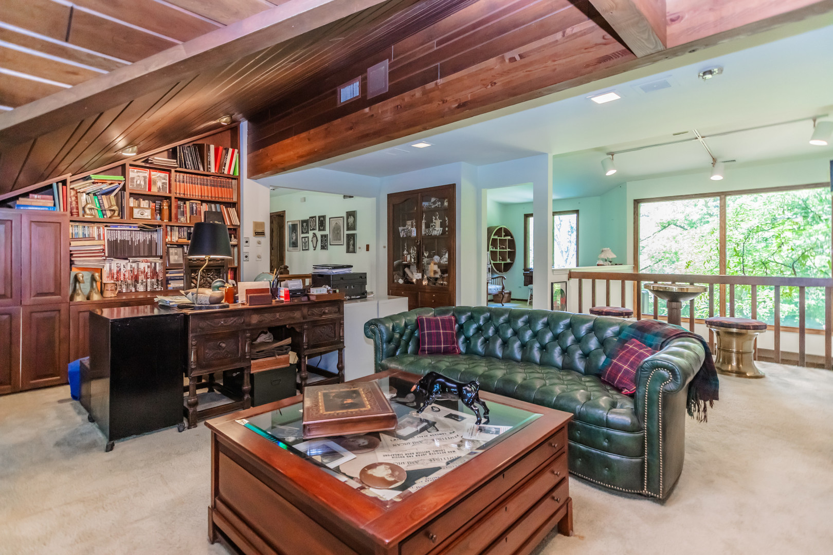 8080 Wolf Road, Burr Ridge, IL 60527