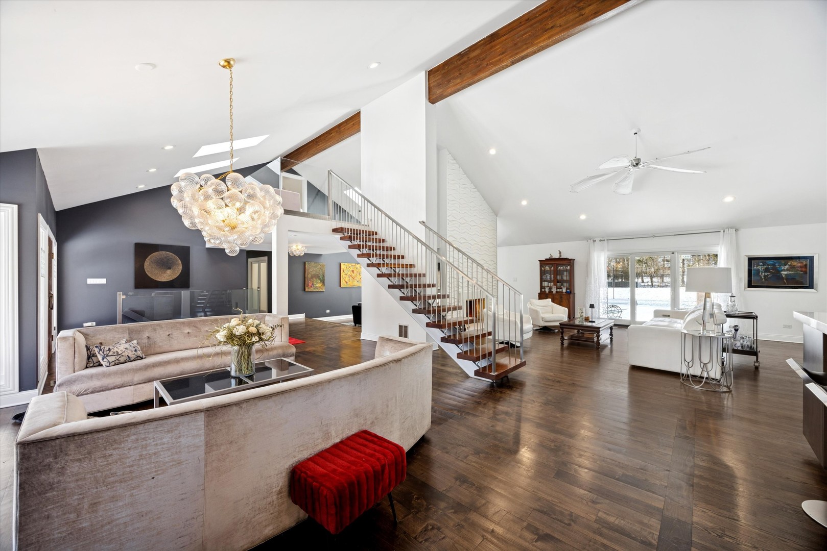 7940 Wolf Road, Burr Ridge, IL 60527