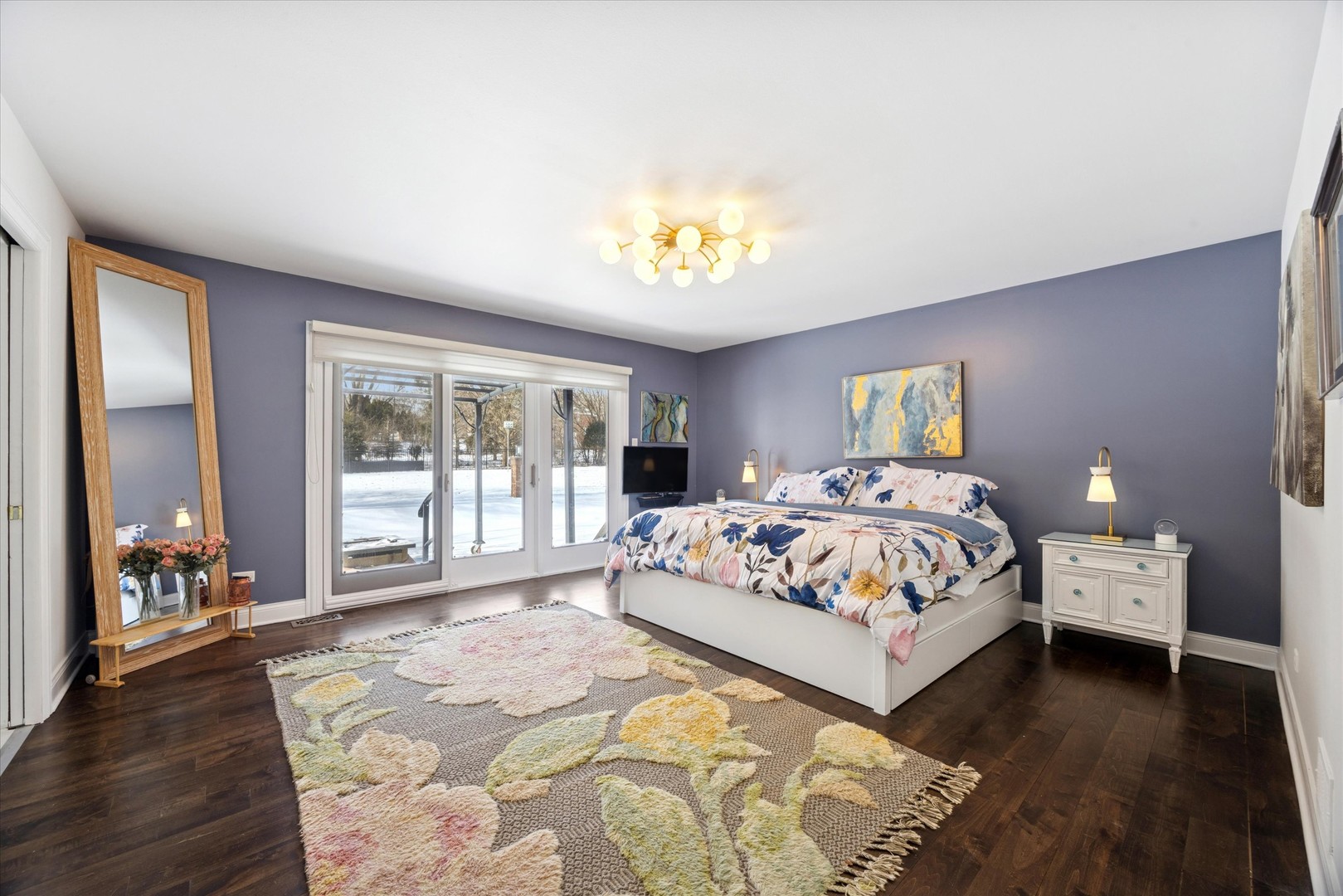 7940 Wolf Road, Burr Ridge, IL 60527