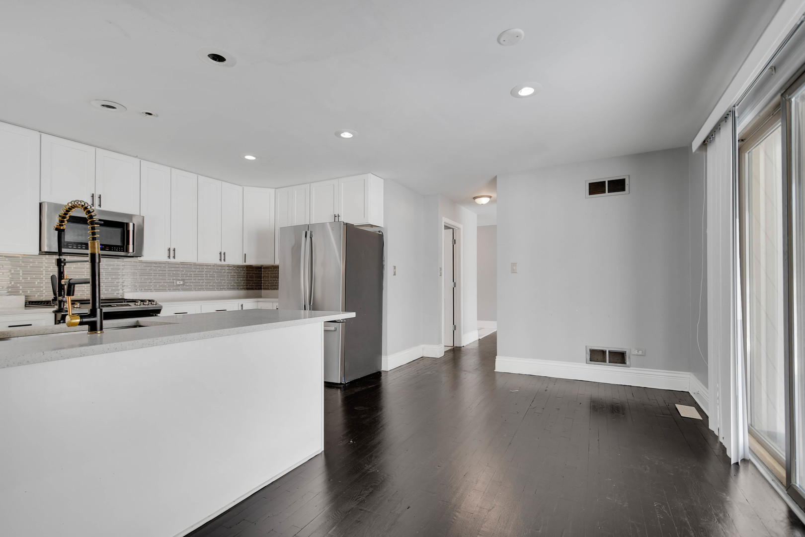 249 Milburn Avenue, Crete, IL 60417