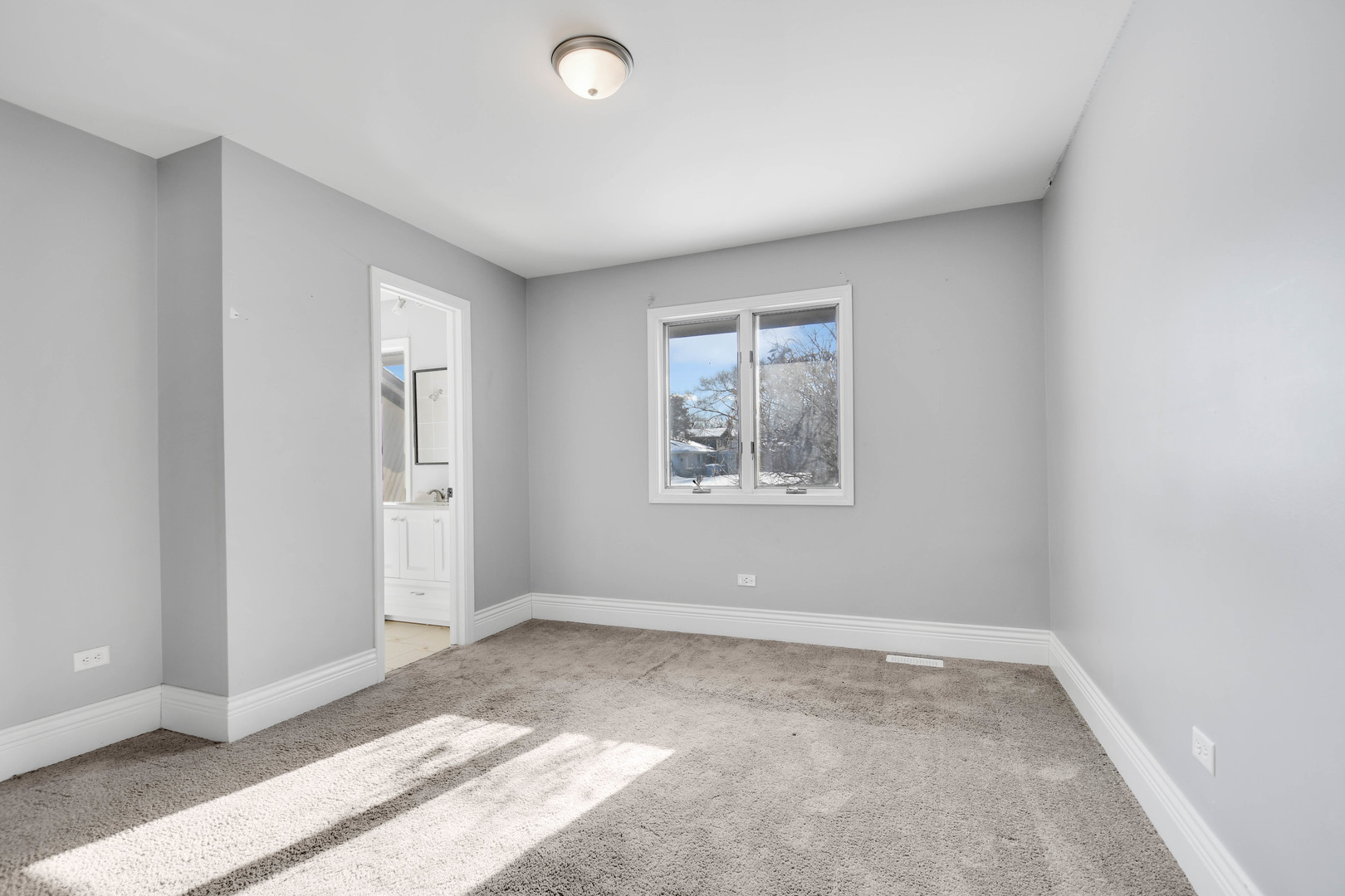 249 Milburn Avenue, Crete, IL 60417