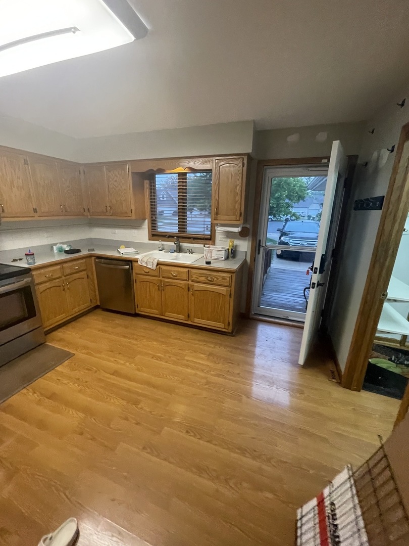 217 Huntington Court, Shorewood, IL 60404