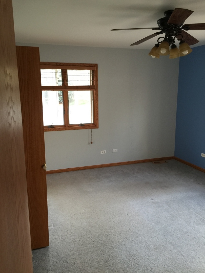 217 Huntington Court, Shorewood, IL 60404