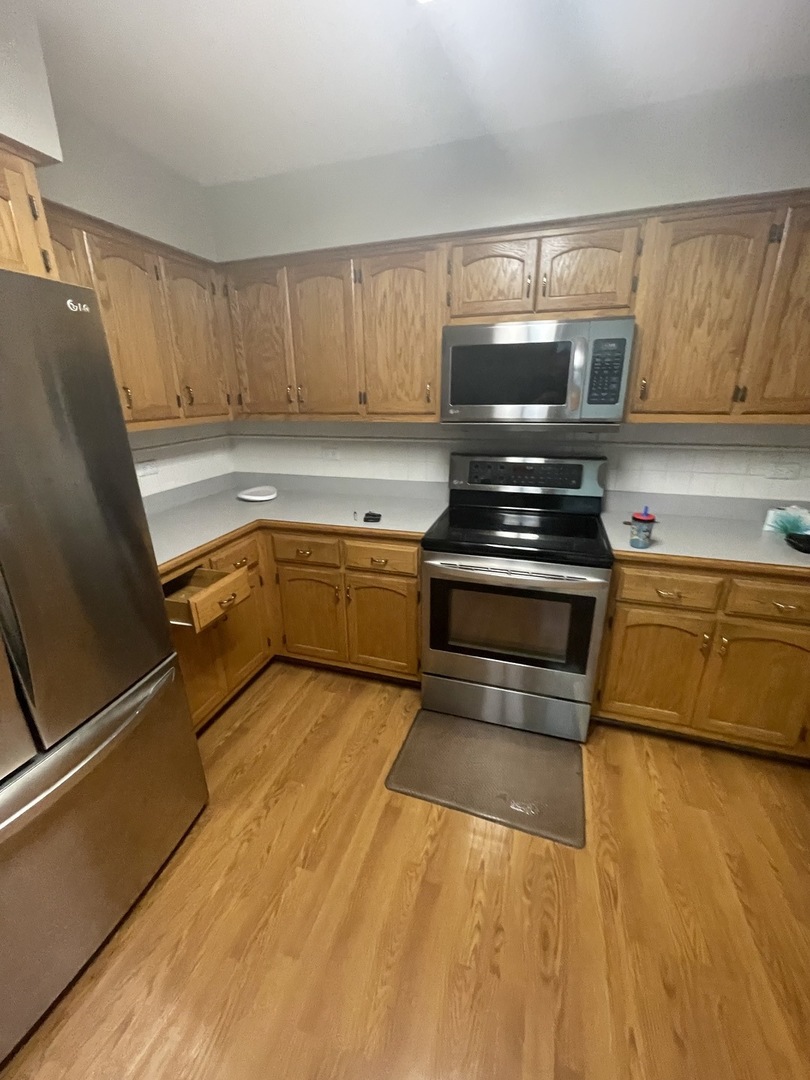 217 Huntington Court, Shorewood, IL 60404