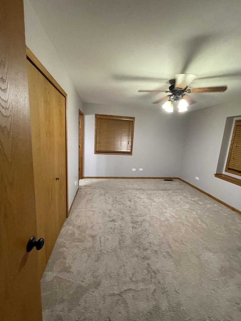 217 Huntington Court, Shorewood, IL 60404