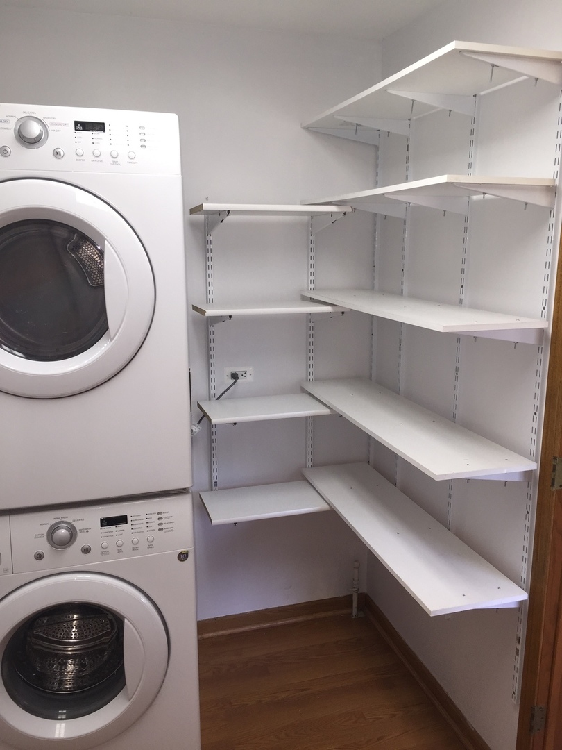 217 Huntington Court, Shorewood, IL 60404