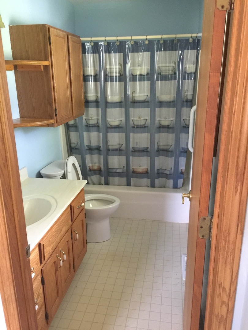 217 Huntington Court, Shorewood, IL 60404