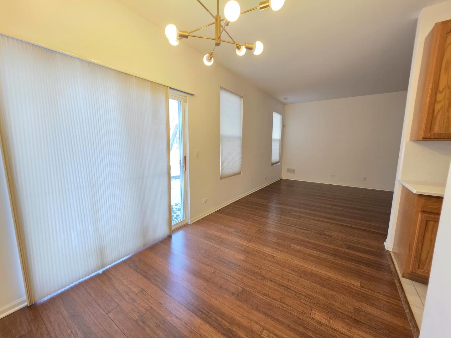 3996 Blackstone Drive, Aurora, IL 60504