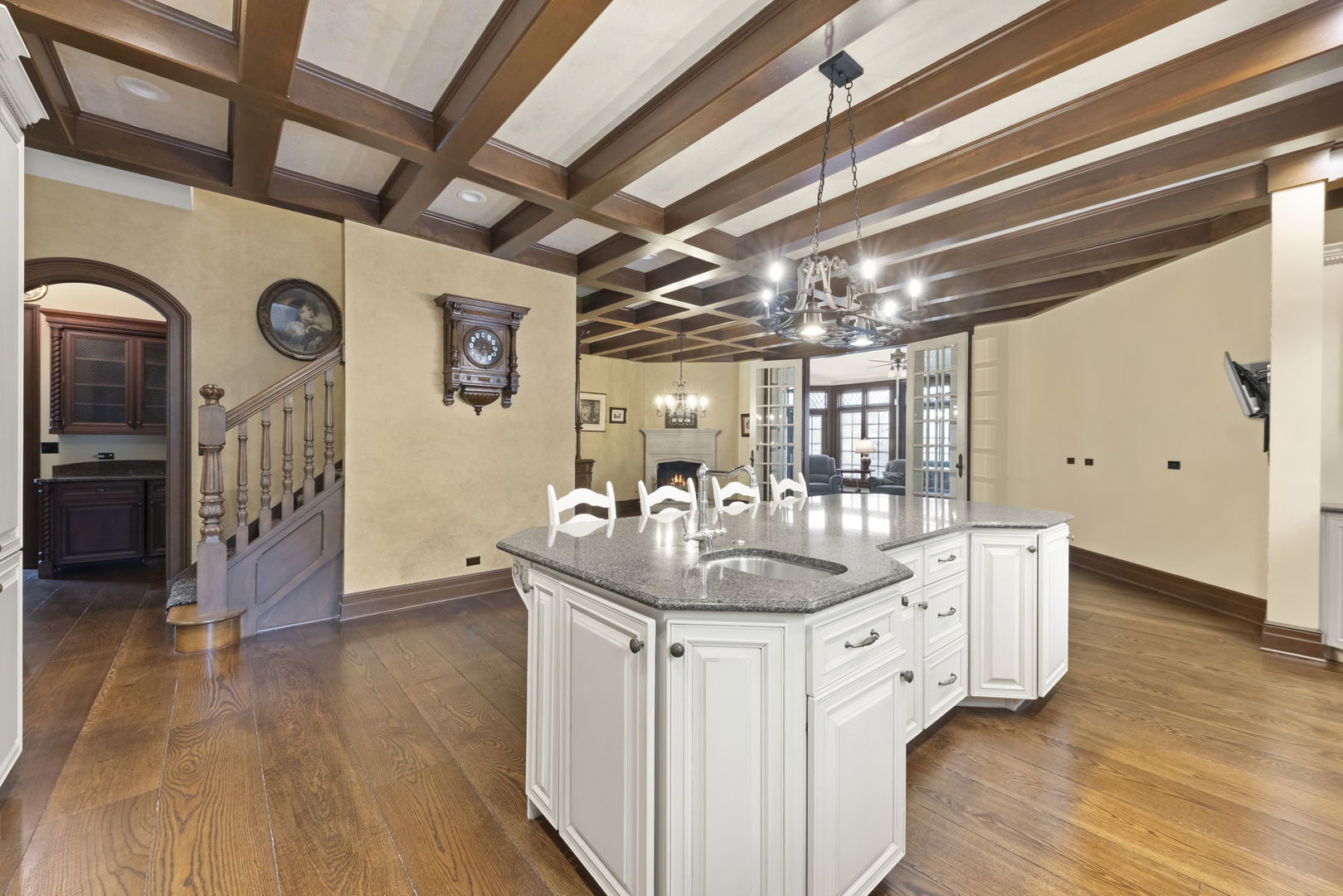 24w141 Hobson Road, Naperville, IL 60540