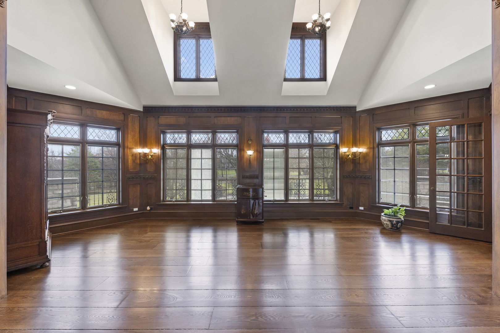 24w141 Hobson Road, Naperville, IL 60540