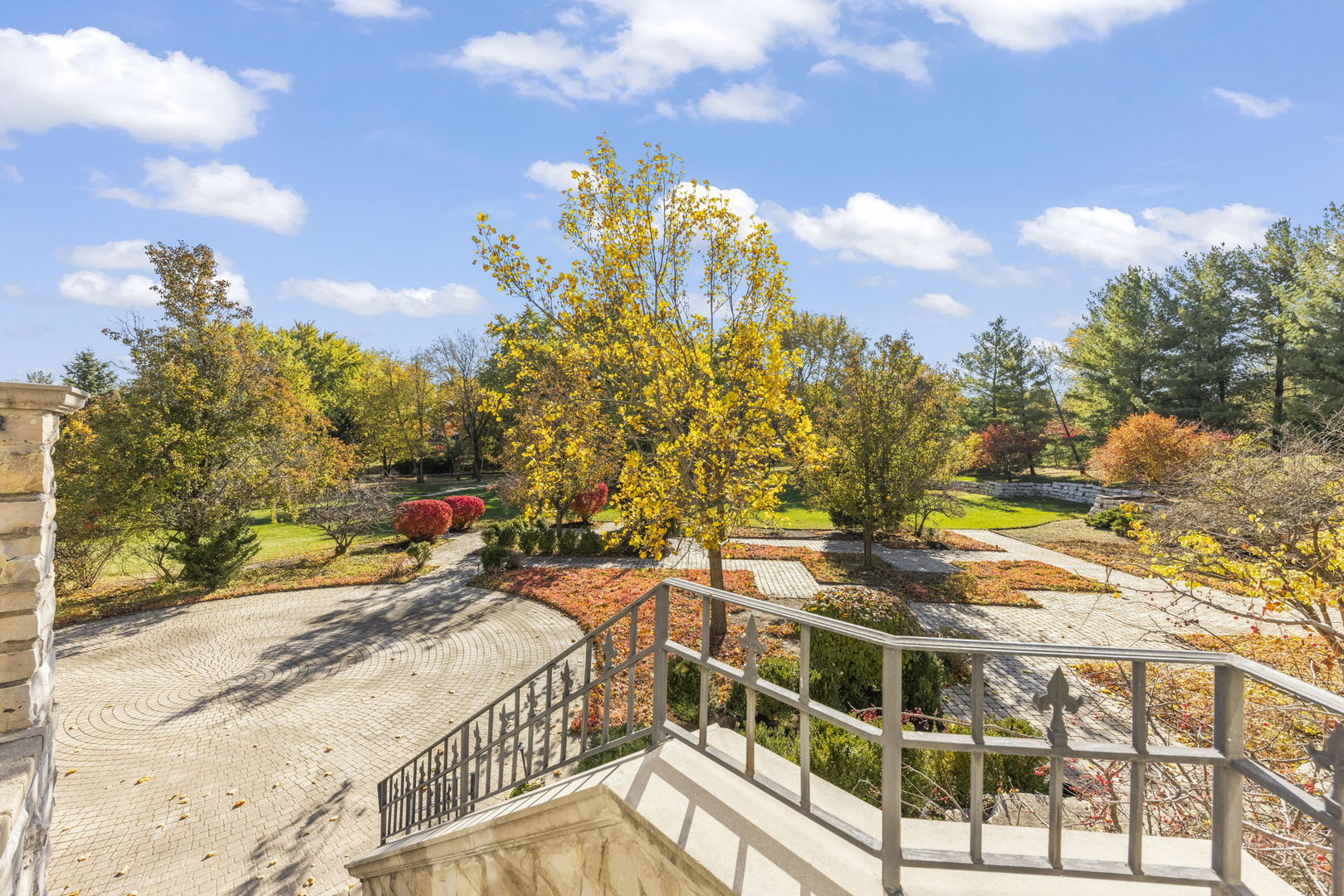 24w141 Hobson Road, Naperville, IL 60540